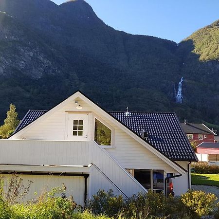Bright And Cozy Apartment 1.5Km From City Centre Aurland Εξωτερικό φωτογραφία